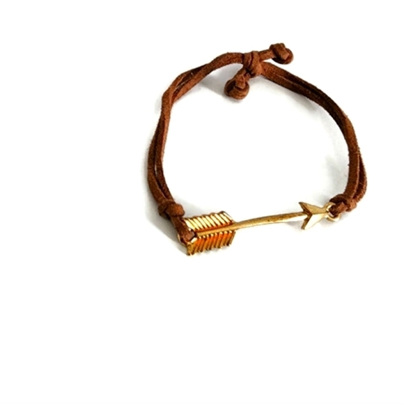 Jewelry - womens boho arrow bracelet